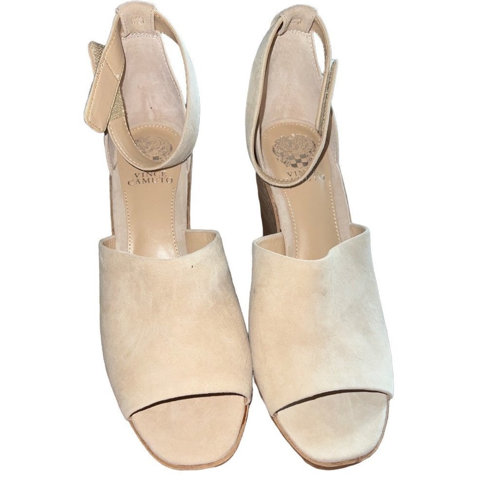 Vince Camuto Beige Suede Wedge — 10M